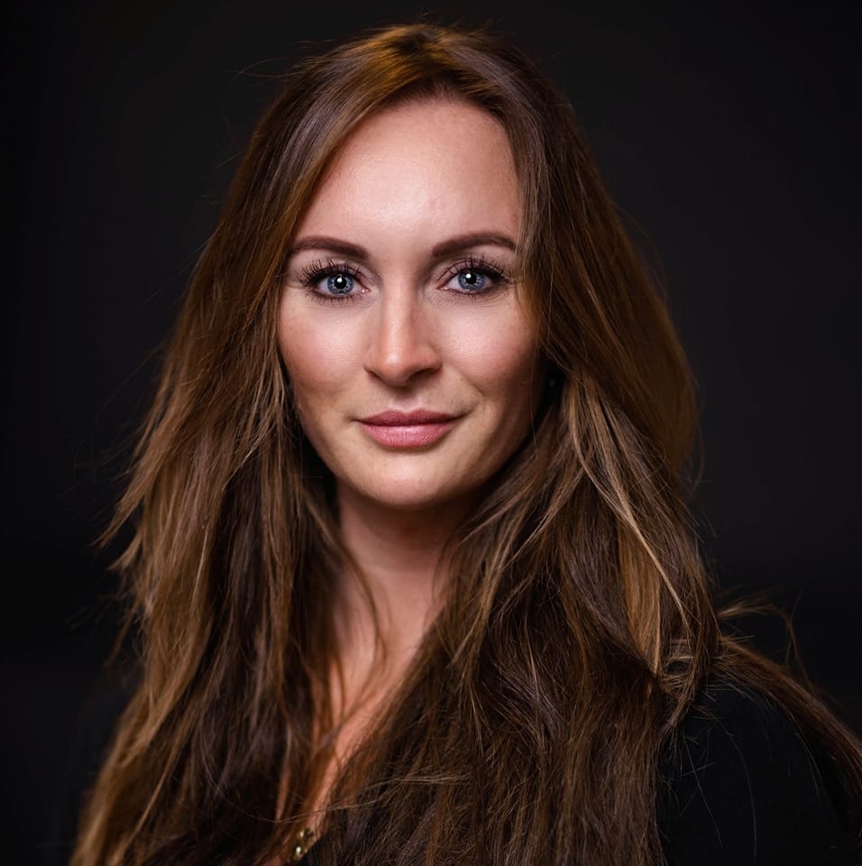 Portret van Esther Ates